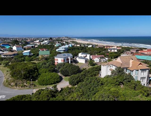 LAND FOR SALE IN PARADISE BEACH